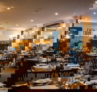 Deco Wine Bar and Restaurant - Tourism Canberra