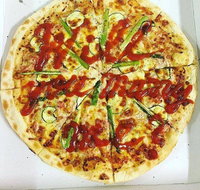 Pizza vs Burger - Tourism Canberra