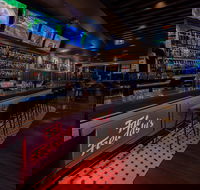 Fat Freddy's Beach Bar and Diner - Tourism Canberra