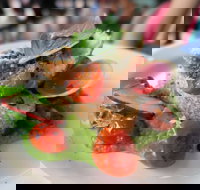 The Bassendean Hotel - Tourism Canberra