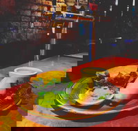 Hope and Anchor - Tourism Canberra