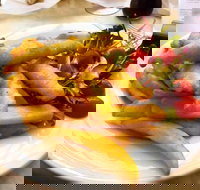 Restaurant and Bar at Noosa Heads Surf Club - Tourism Canberra