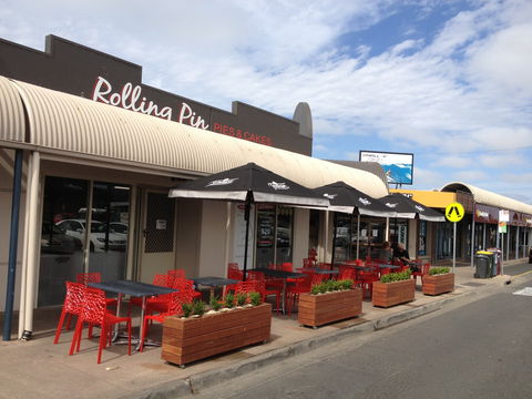 Rolling Pin Pies And Cakes Ocean Grove - Tourism Canberra 0