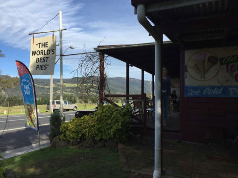 Kangaroo Valley Pie Shop & Cafe - Tourism Canberra 0