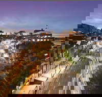 The Observer Hotel - Tourism Canberra