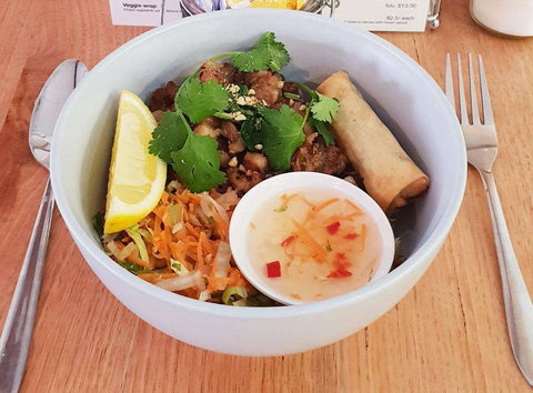 Golden Tree Cafe - Tourism Canberra 0