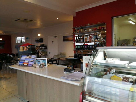 River Cafe - Tourism Canberra 0
