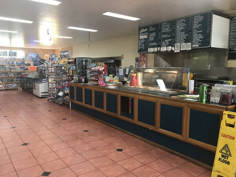 Dino's Takeaway &  Milkbar - Tourism Canberra 0