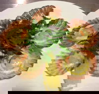 Full Moon Hotel - Tourism Canberra