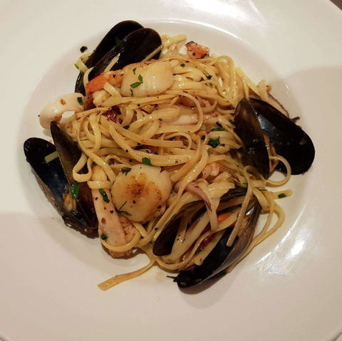 RST Seafood Restaurant - Tourism Canberra 0