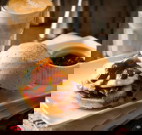 The Coffee Club - Graceville - Tourism Canberra