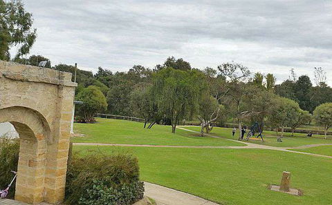 CU@Park - Tourism Canberra 0