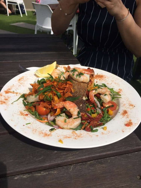 Dukes Inn - Tourism Canberra 0