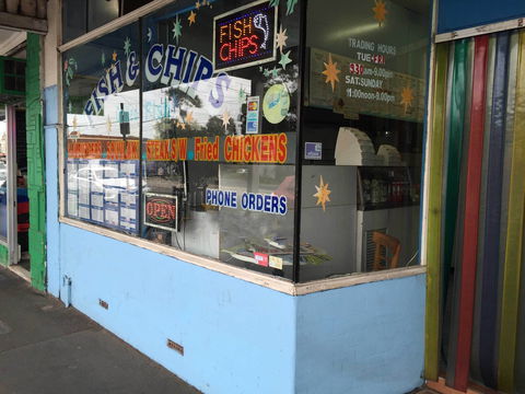 HD Con's Fish & Chips - Tourism Canberra 0