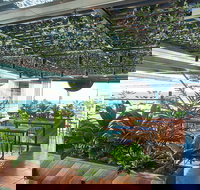 Hurricane's Grill  Bar Surfers Paradise - Tourism Canberra