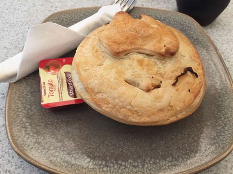 Baker's Delight - Deniliquin - Tourism Canberra 0