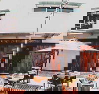 Varsity Burgers - Northbridge - Tourism Canberra