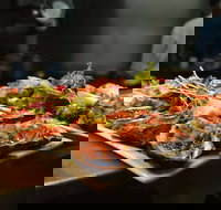 Alexandra Hills Hotel - Tourism Canberra