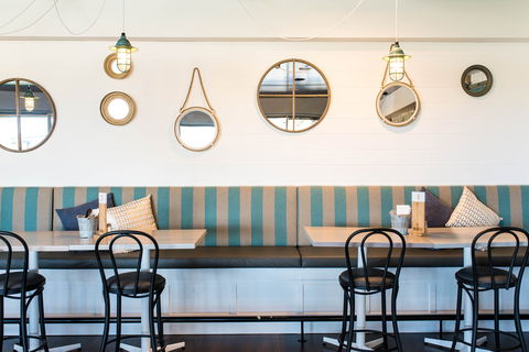 The Bartley Hotel - Tourism Canberra 0