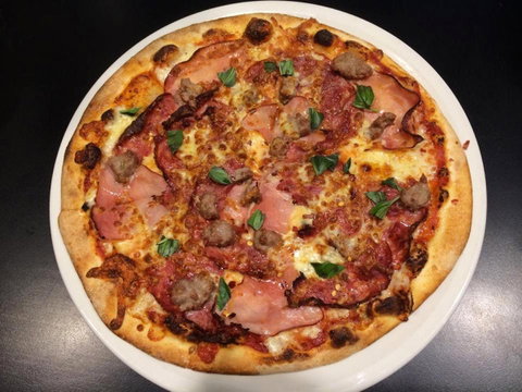 11 Inch Pizza Docklands - Tourism Canberra 0