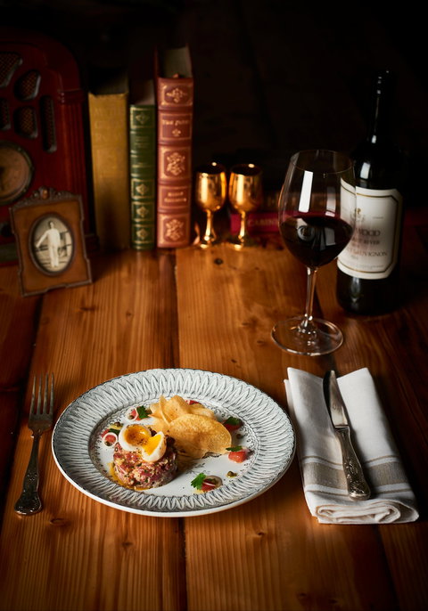 Mayfair Lane Pub And Dining Room - Tourism Canberra 2