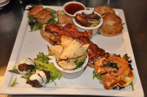Salt Cafe Bar - Tourism Canberra 0