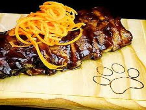 The Lion's Pride - Tourism Canberra 0