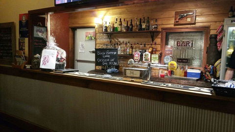 Vine Hotel - Tourism Canberra 0