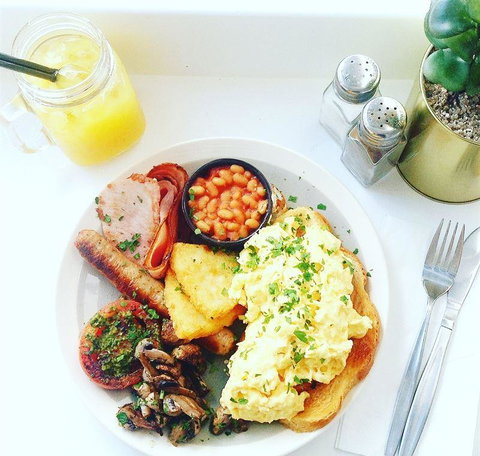 The Anchorage Cafe - Tourism Canberra 19