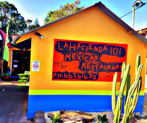 La Hacienda 101 - Tourism Canberra 0