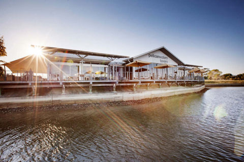 Pelican Waters Tavern - Tourism Canberra 2