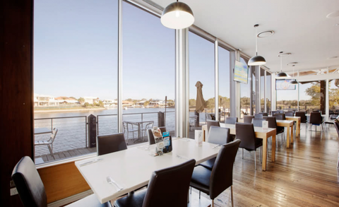 Pelican Waters Tavern - Tourism Canberra 3