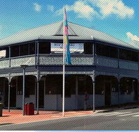 The New England Hotel - Tourism Canberra