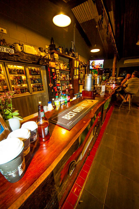 Emerald Springs Roadhouse - Tourism Canberra 3