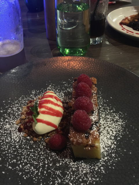Aqua Restaurant & Bar - Tourism Canberra 8