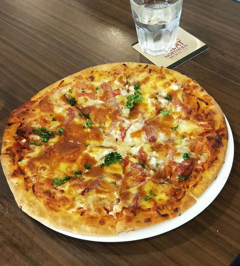 Lizards Bar & Restaurant - Tourism Canberra 3