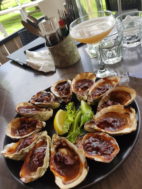 Oyster Bar Darwin - Tourism Canberra 6