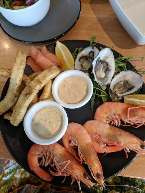 Oyster Bar Darwin - Tourism Canberra 8