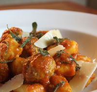 Targa Restaurant - Tourism Canberra