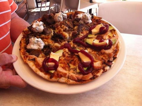 Zachary’s Gourmet Pizza Bar - Tourism Canberra 0