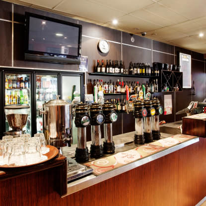 Upper Ross Hotel - Tourism Canberra 4