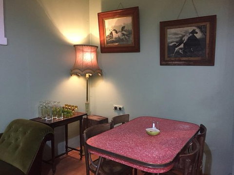 Woodbridge Village Store - Tourism Canberra 0