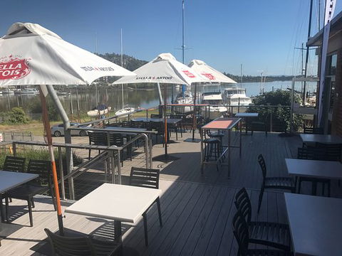 Yacht Club Fifty Five - Tourism Canberra 0