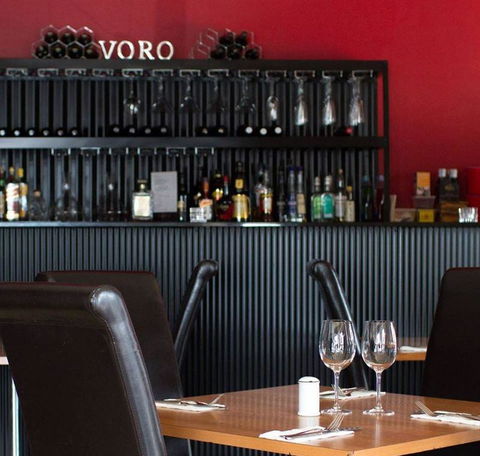 Voro Restaurant And Pizzeria - Tourism Canberra 6