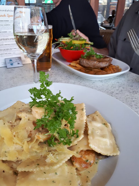 The Burrendah Tavern - Tourism Canberra 4