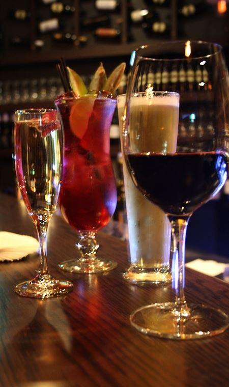 Village Lane Cafe & Wine Bar - Tourism Canberra 4