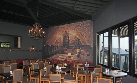 Village Lane Cafe & Wine Bar - Tourism Canberra 6