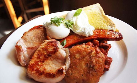 Village Lane Cafe & Wine Bar - Tourism Canberra 8