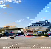Highfields Tavern - Tourism Canberra