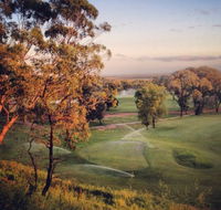 Woods  Irons Restaurant - Tourism Canberra